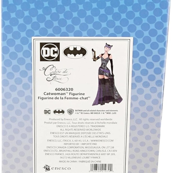 Enesco DC Comics Couture de Force Catwoman Figurine - Picture 9 of 10